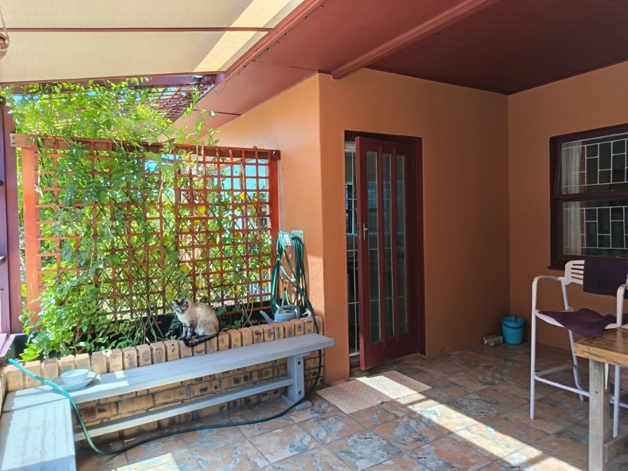 4 Bedroom Property for Sale in Vredenburg Western Cape